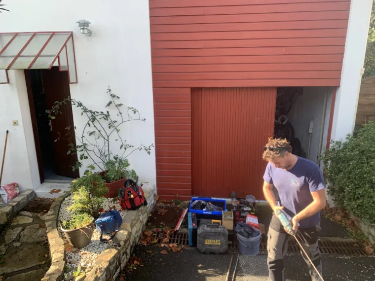 Les coulisses d'une installation réussie : Installateur borne de recharge pau