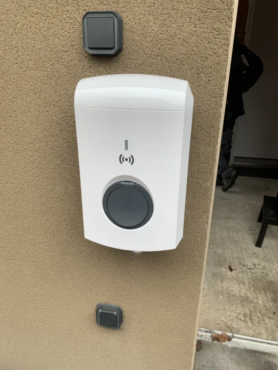 Supervision Chargemap d'une borne Alfen par câble Ethernet, Pau et ses environs, VOLT e-BORNE
