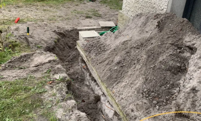 Réalisation tranchée sur 20 m au bord de la maison