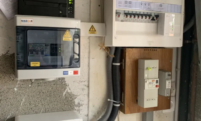 ramonage du tableau électrique, Pau et ses environs, VOLT e-BORNE